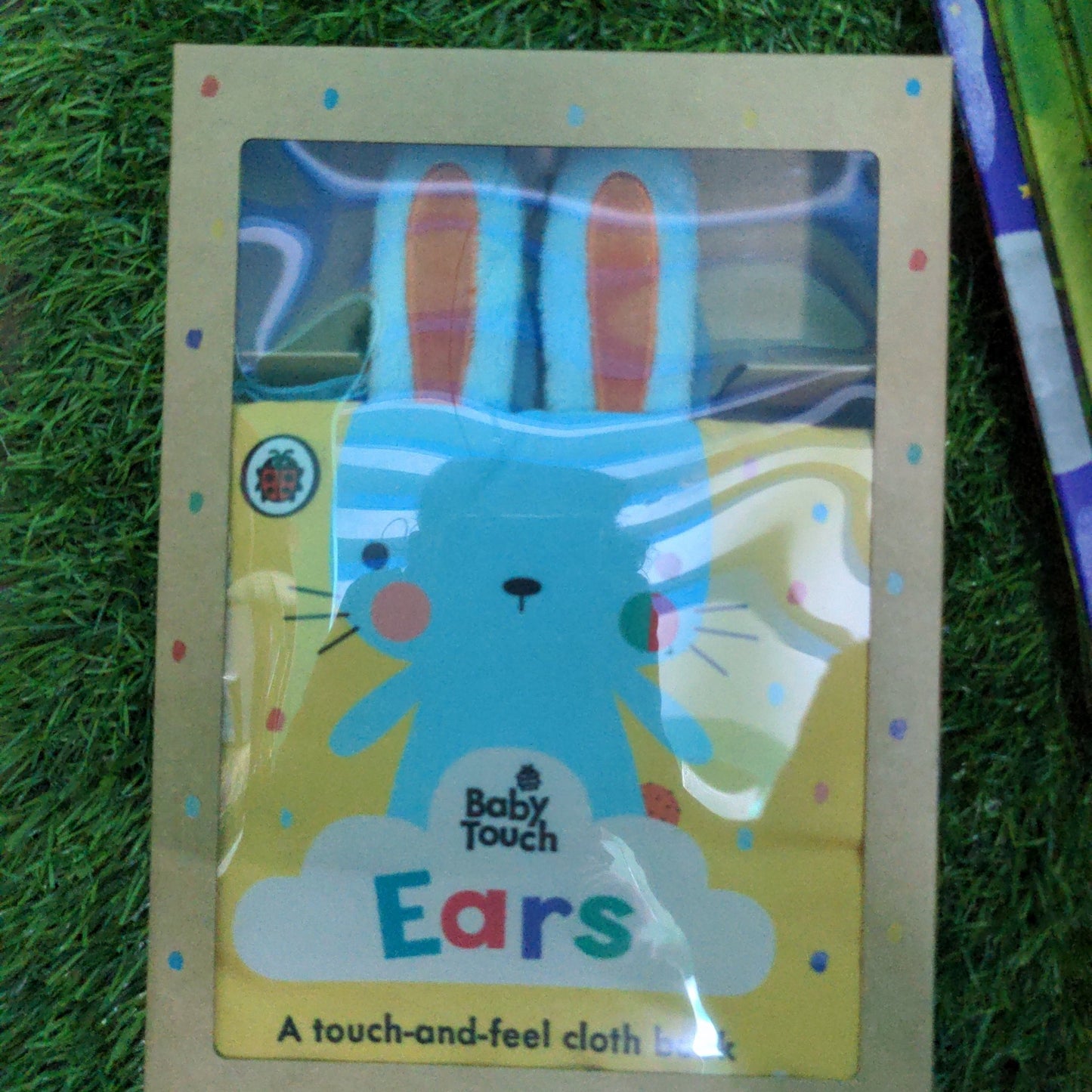 Baby Touch: Ears cloth book - We Are Turners