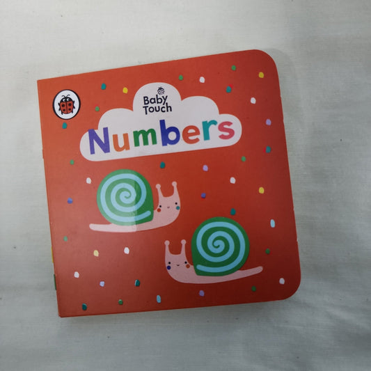 Numbers - Little Board book - As Good as New - We Are Turners