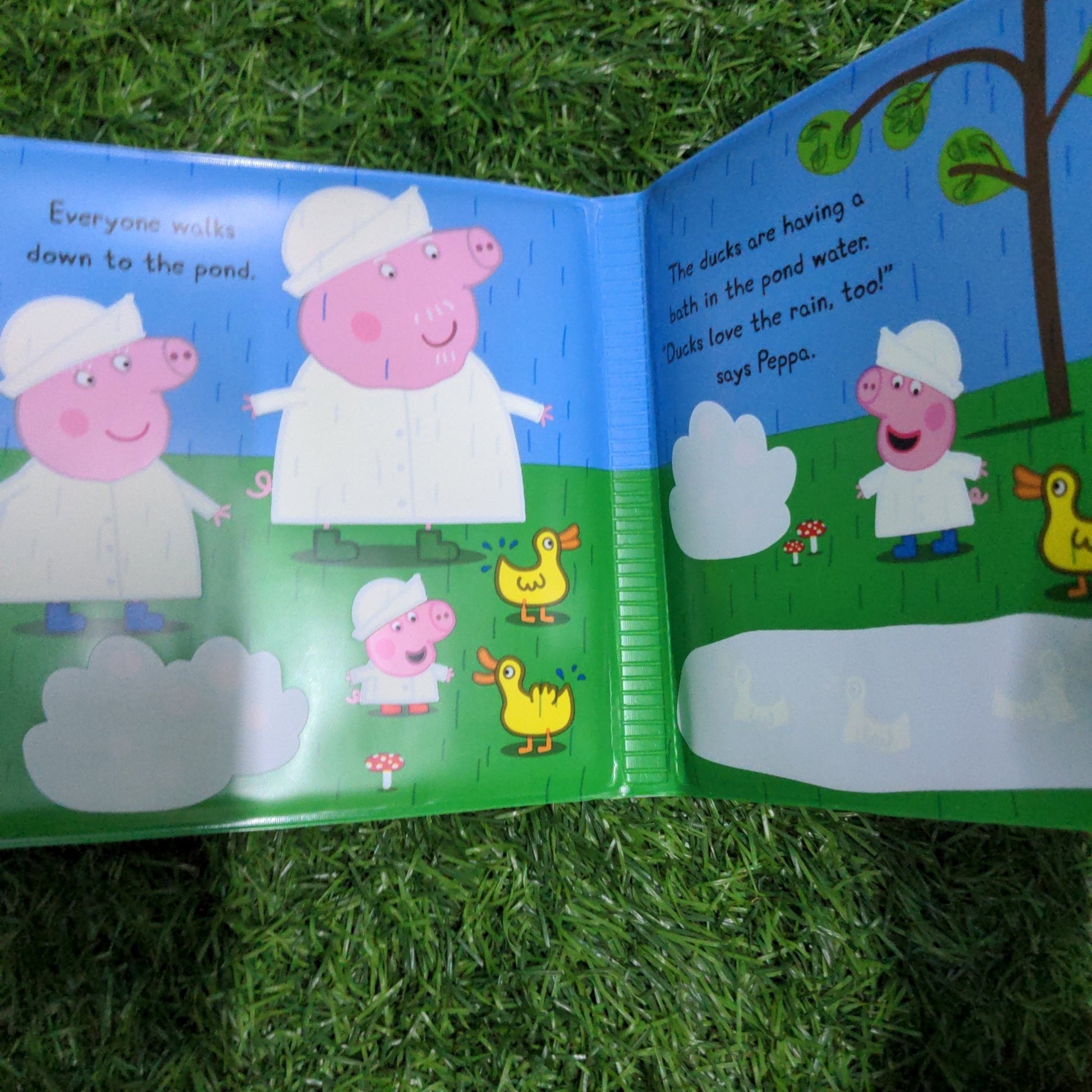 Peppa Pig: Peppa’s Magic Bath Book - We Are Turners