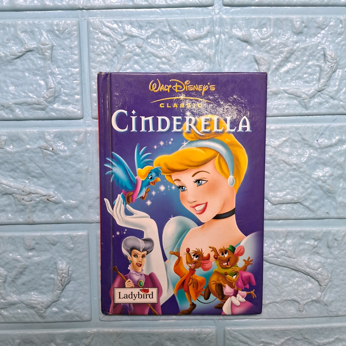 Cindrella - Very Good Condition Hardcover