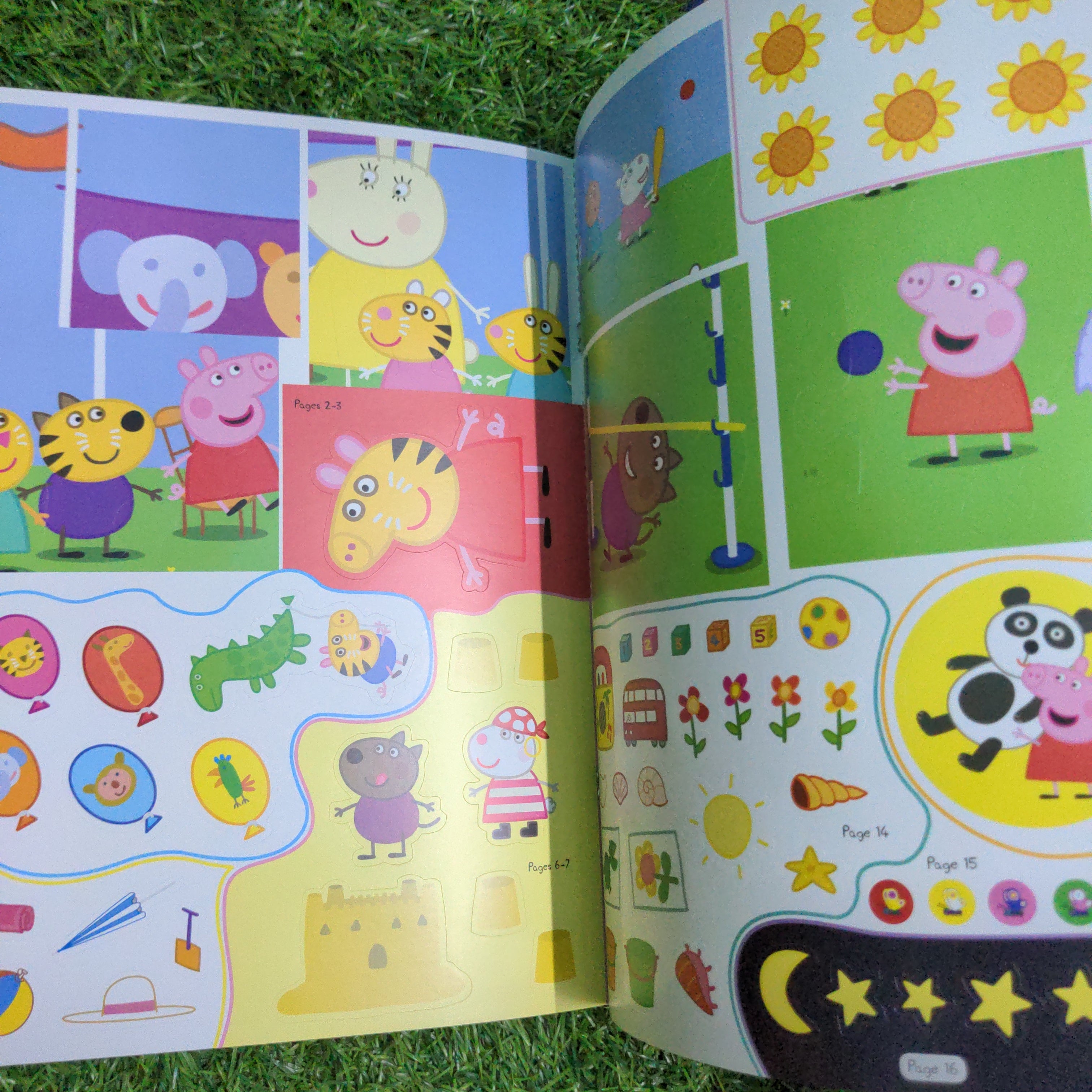 Peppa　Are　fun　We　–　Pig:　activity　Sticker　Summer　Turners